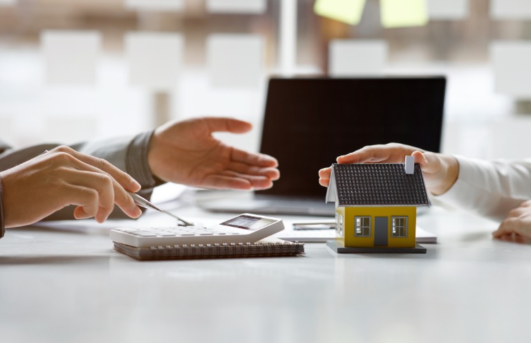 Real estate agent mortgage Home Model